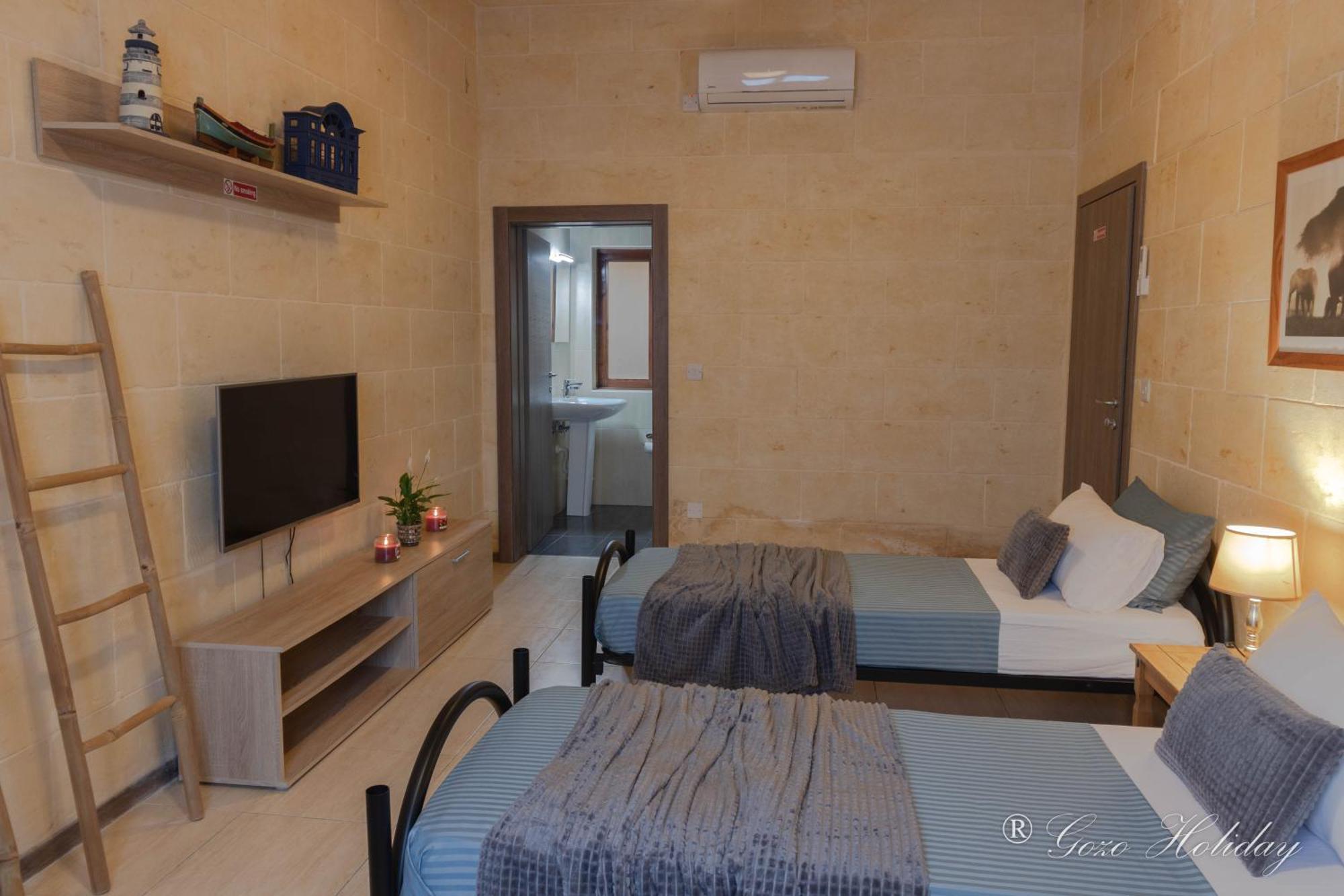 Hollies Villa Qala Bagian luar foto